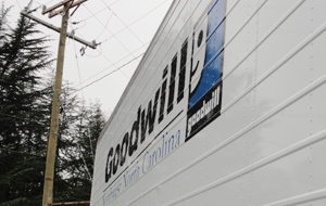 Contest to fill RJRs Goodwill truck clears clutter, helps others